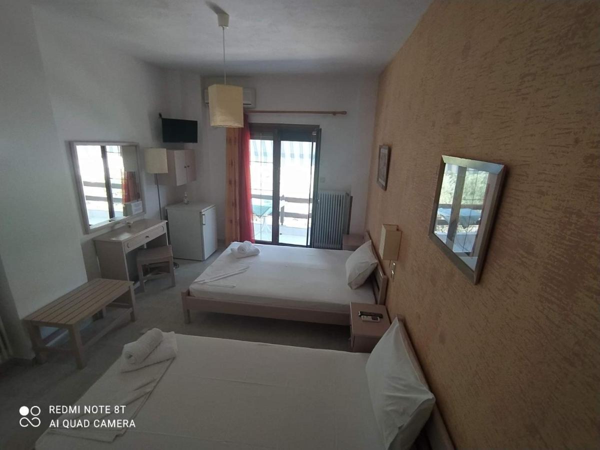 Salonikios Apartment เตเลออส ภายนอก รูปภาพ