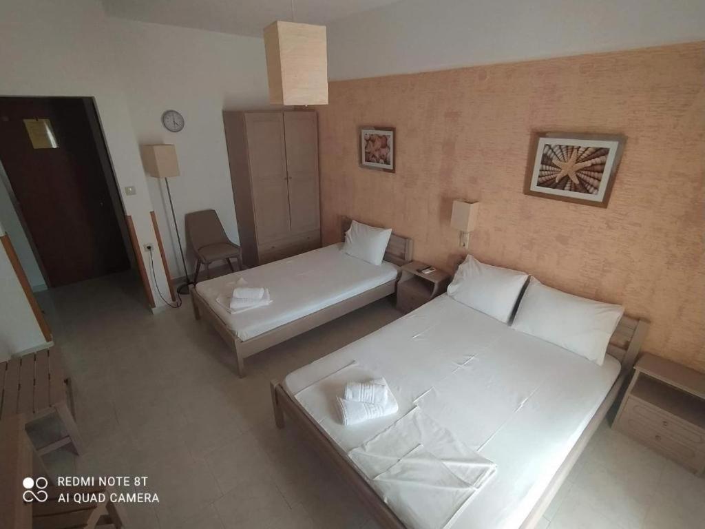 Salonikios Apartment เตเลออส ภายนอก รูปภาพ