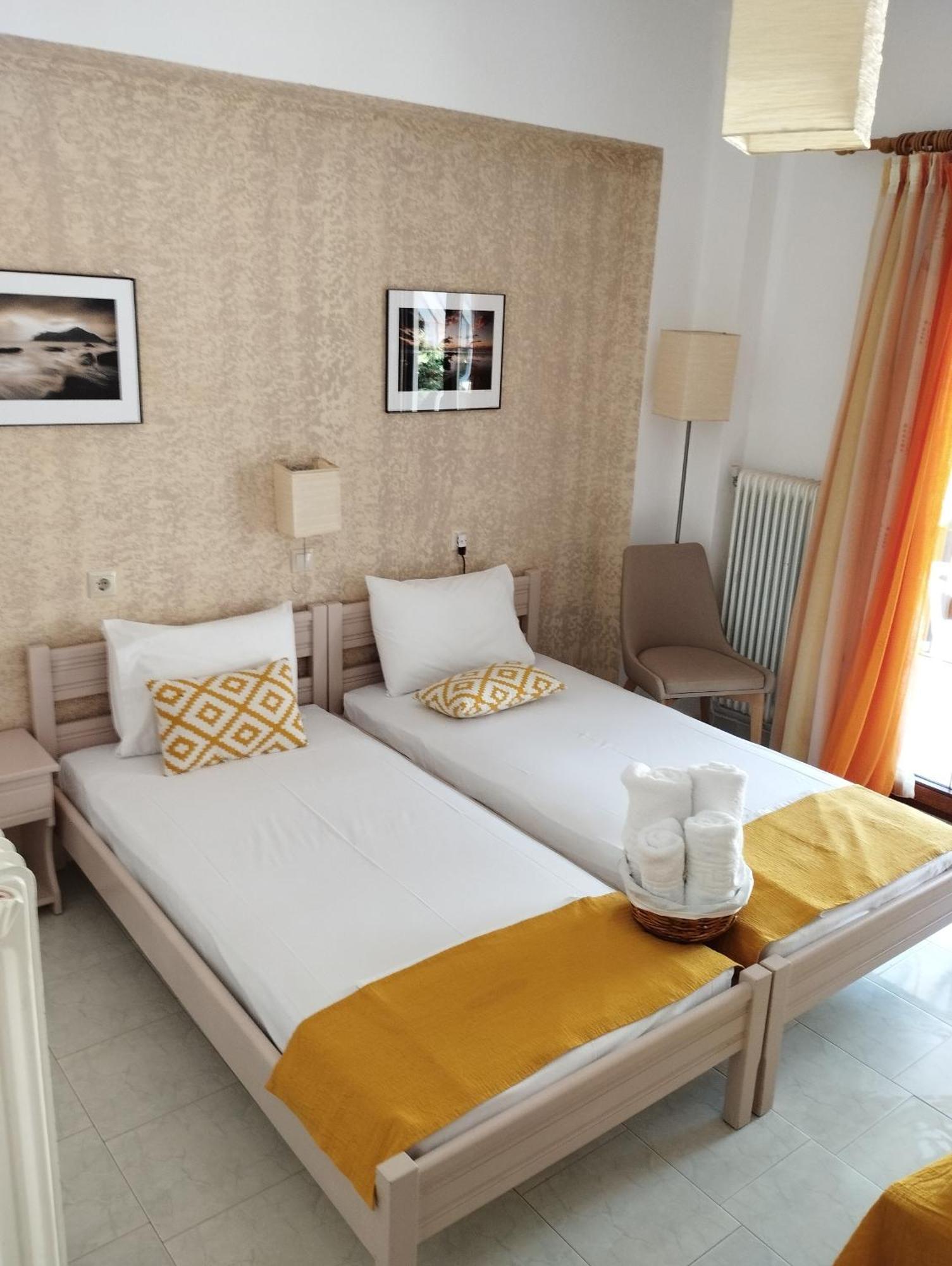 Salonikios Apartment เตเลออส ภายนอก รูปภาพ