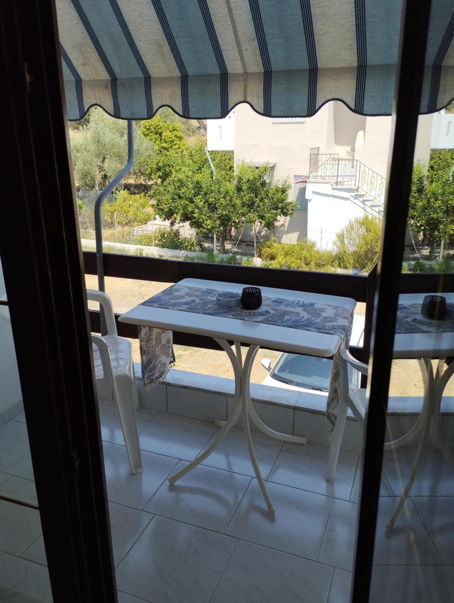Salonikios Apartment เตเลออส ภายนอก รูปภาพ